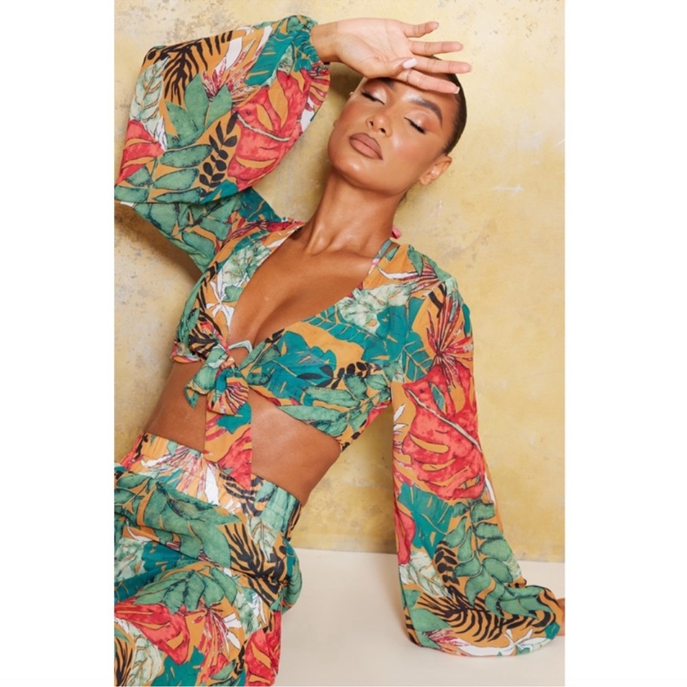 Pretty Little Thing Top